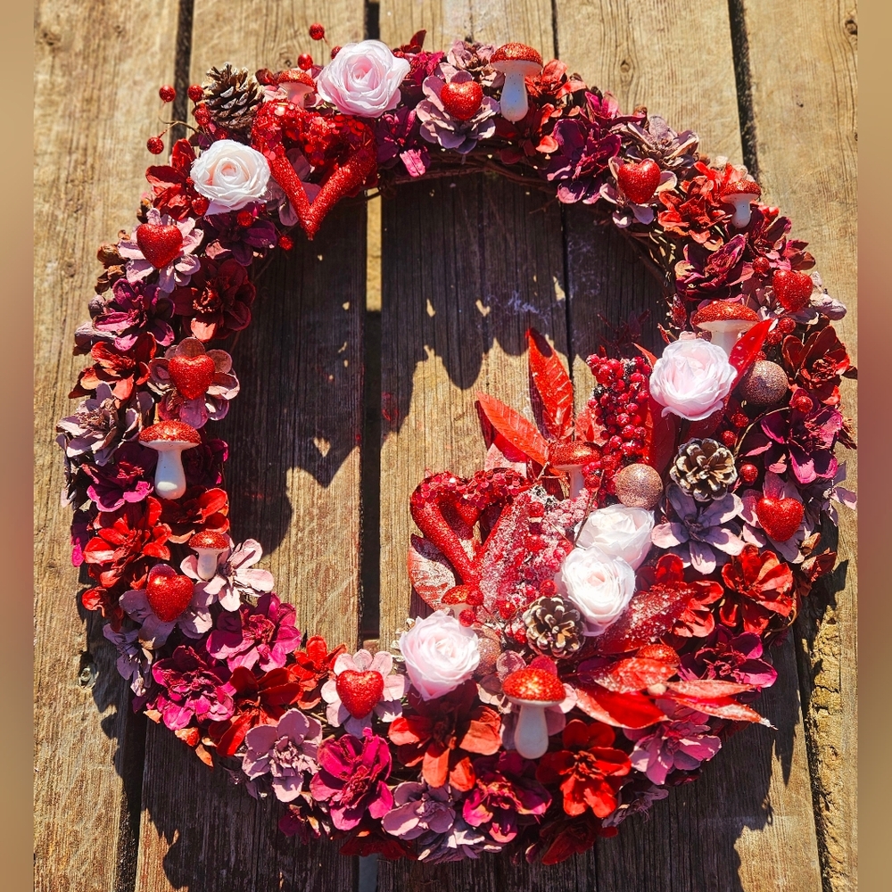 Valentine's Day Wreath Handmade 18" Grapevine Pinecone Flowers